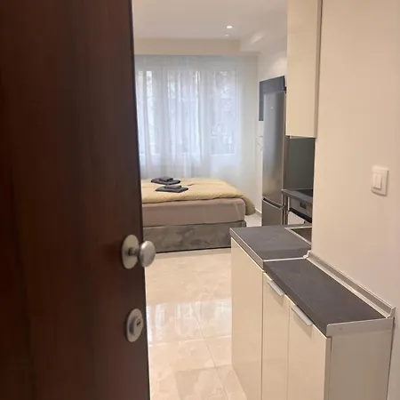 Urban Nest * Thessalonique